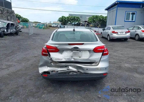 2016 Ford Focus S из США, поврежденный, VIN 1FADP3E25GL311186